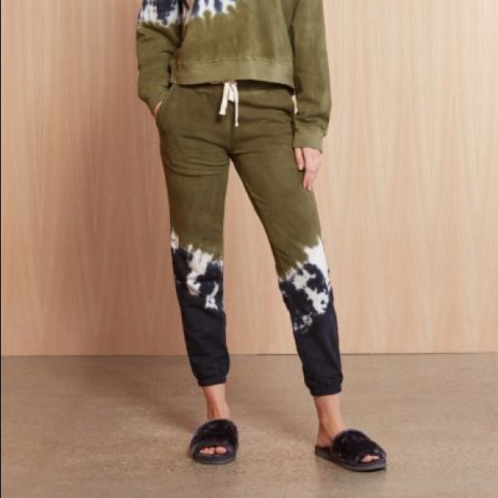 Electric & Rose Vendimia Jogger Onyx, Cloud & Eden